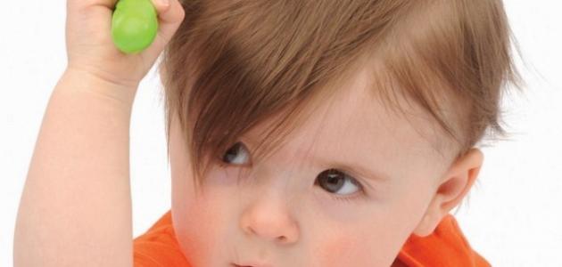 ما علاج تساقط الشعر لدى الاطفال؟